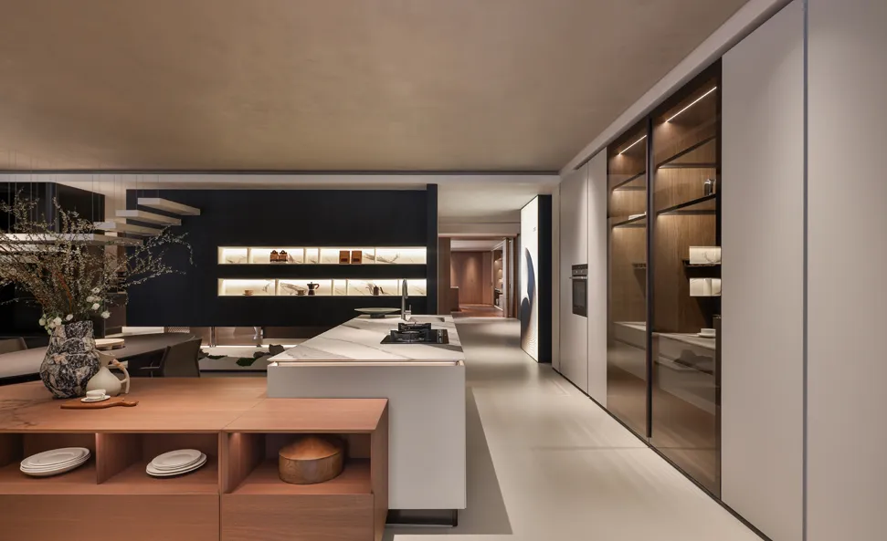 Nexisles ถัดไป